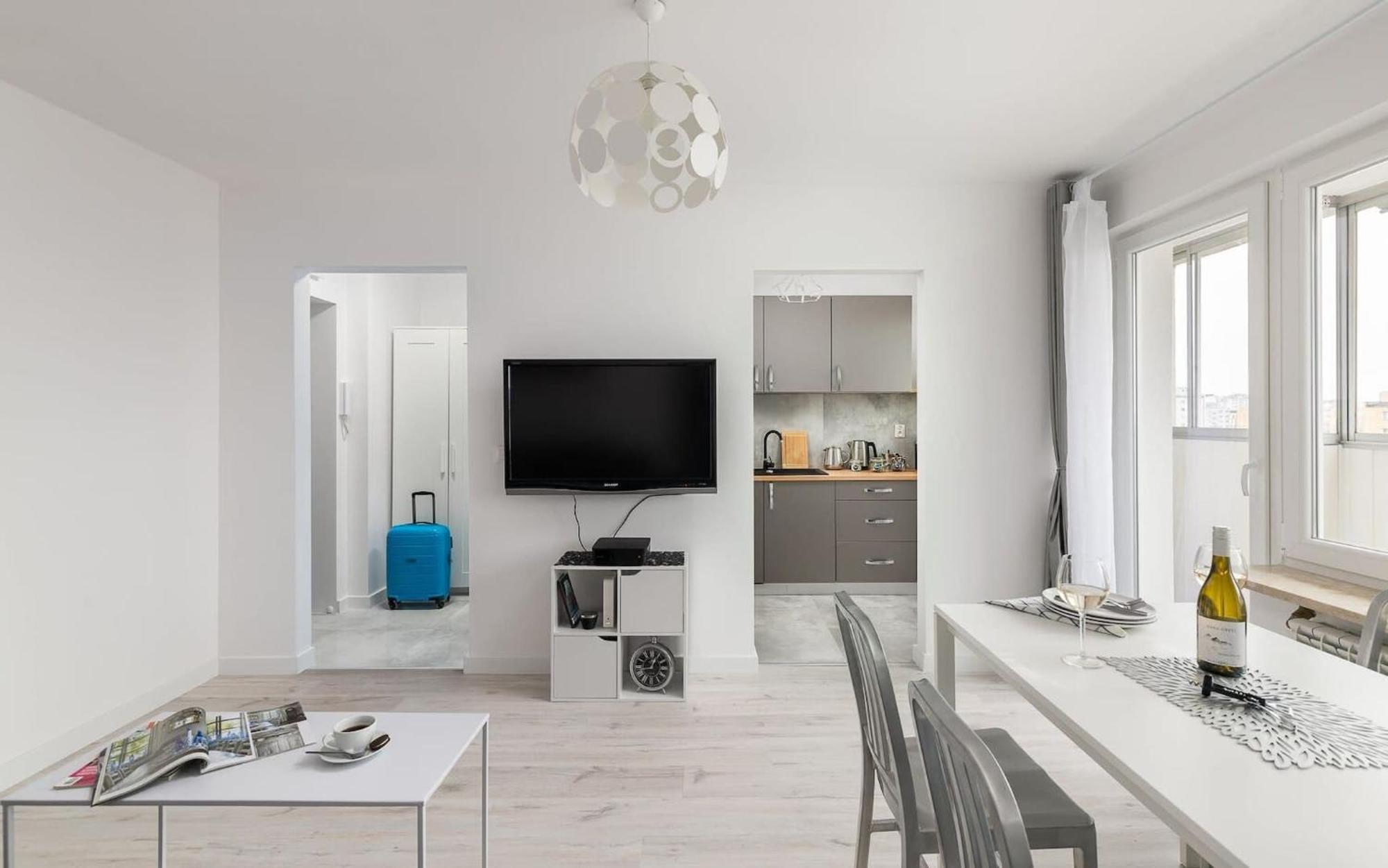 Smocza 26 By Noclegi Renters Варшава Экстерьер фото