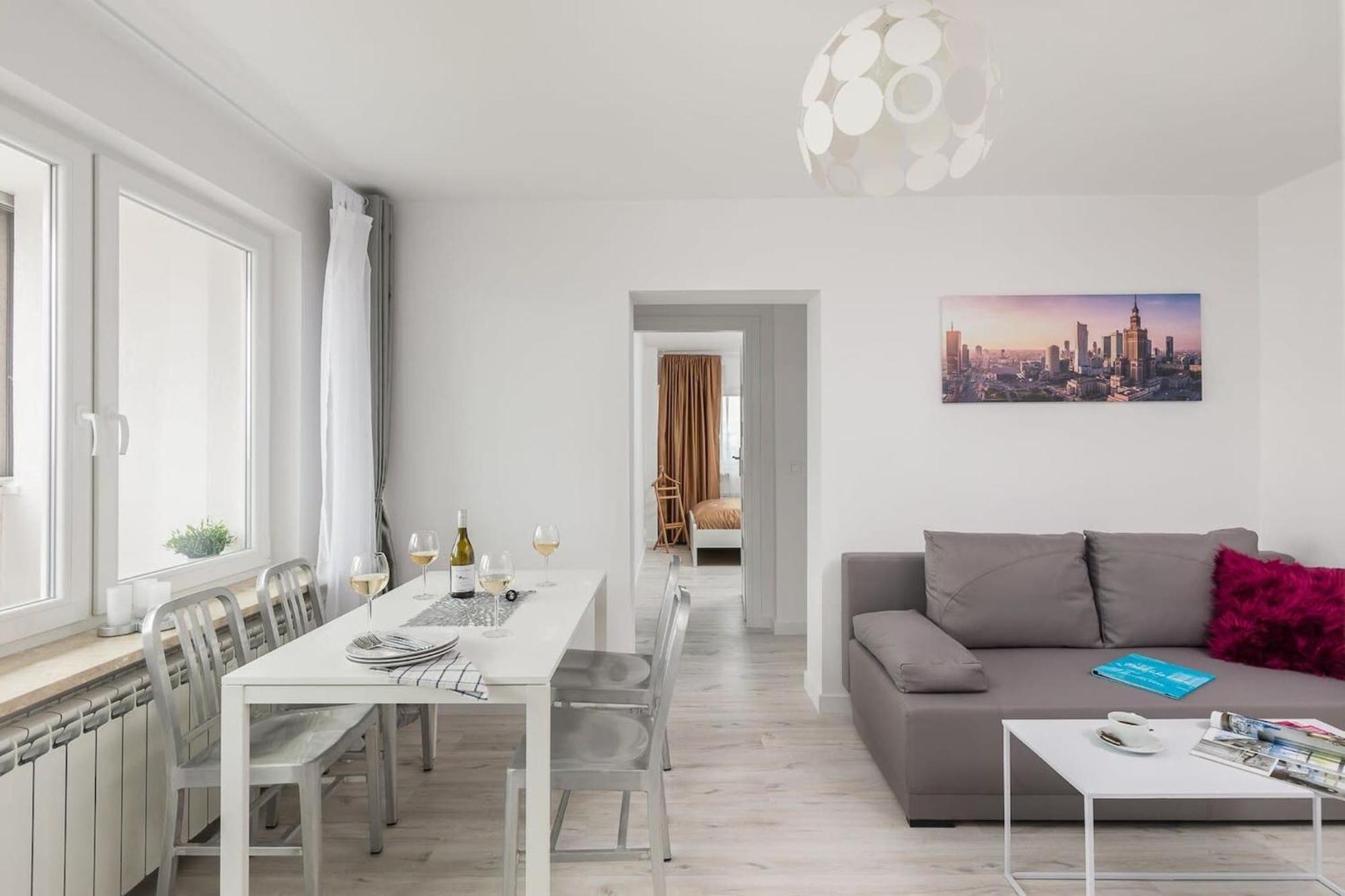 Smocza 26 By Noclegi Renters Варшава Экстерьер фото